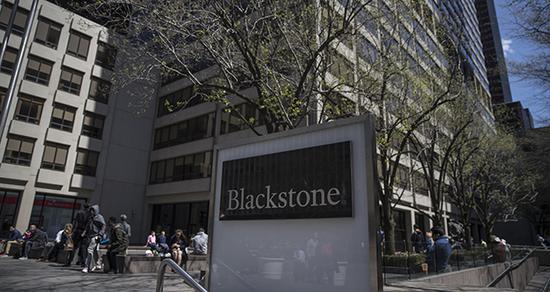 ��ʯ����(BX.US)������12����Ԫ�չ������洢��˾Simply Self Storage