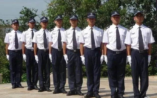 ����һ�������ֿ���� �������ǰ����ֿ�����