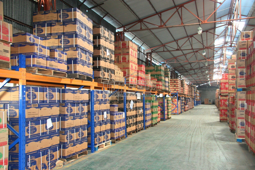 ���������족�������ä�У����û������