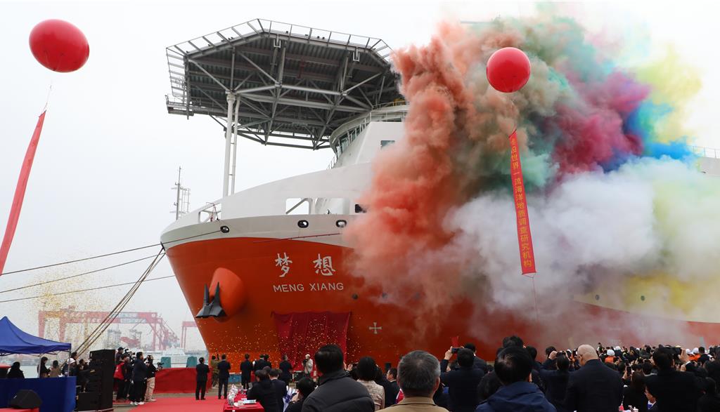 ���ڱ��ϲ���ĳ�������ִ����������°���