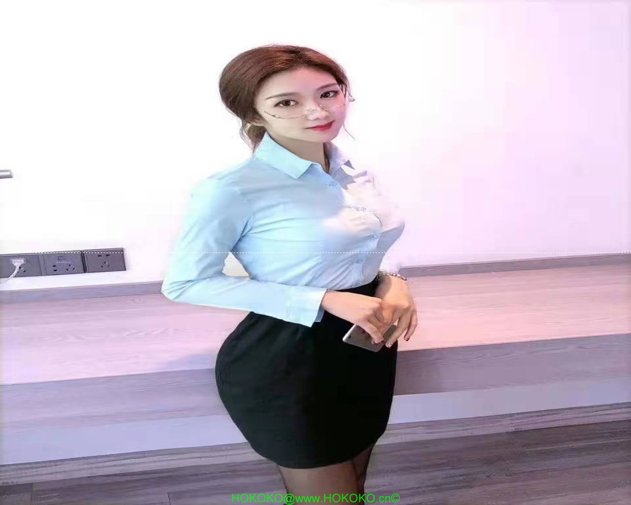 ���ﶫ��û�طţ��ֲ����ӣ�һ�н�����