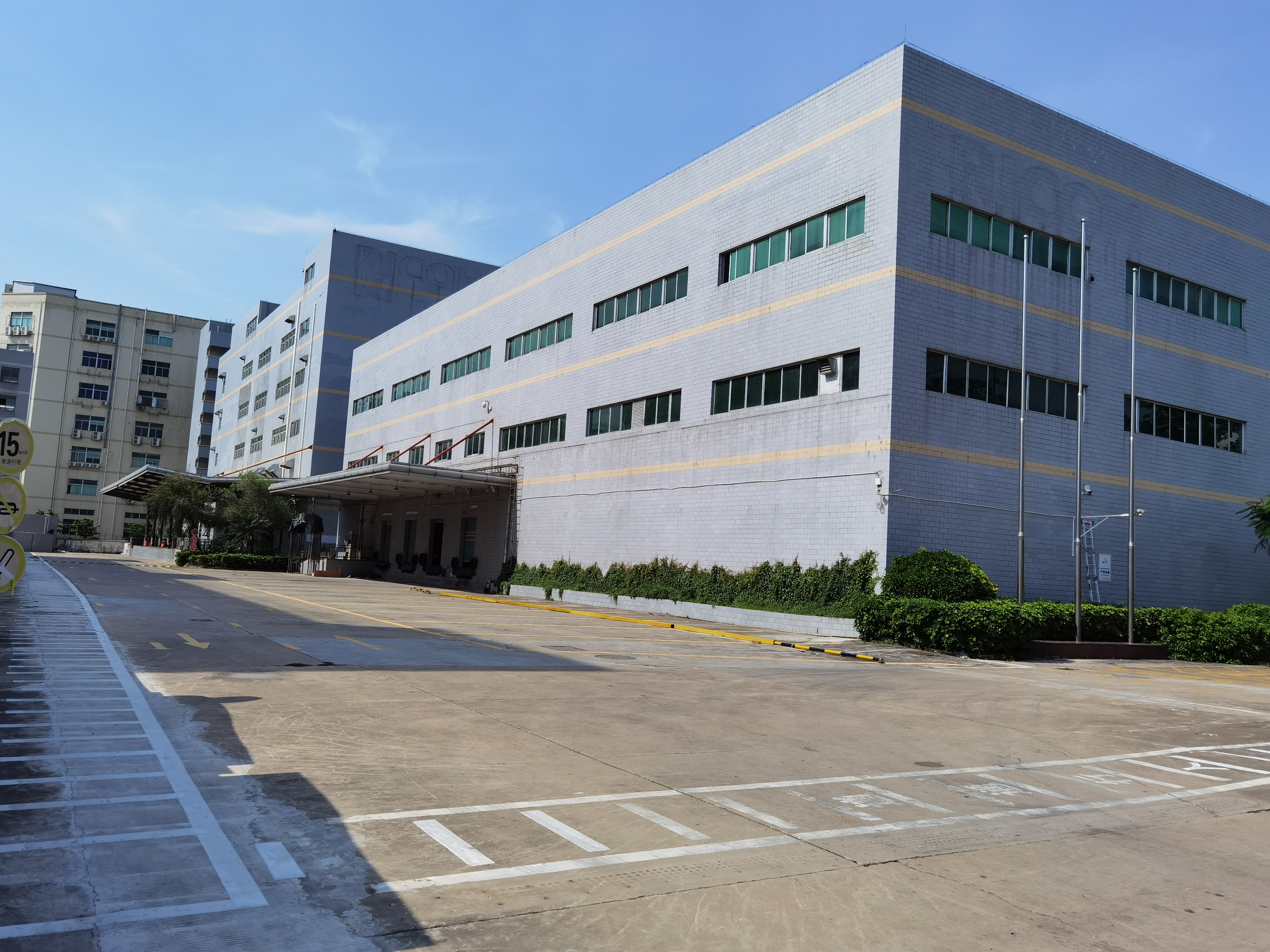 �����������������ֽ����Դ��ѡַ���Ĵ�ע������